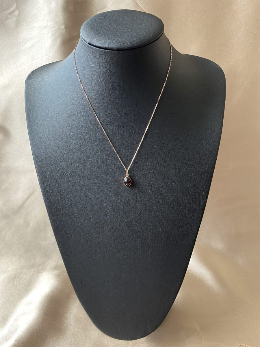 Lal Taşı (Garnet) Minimal Rose Gold Kolye